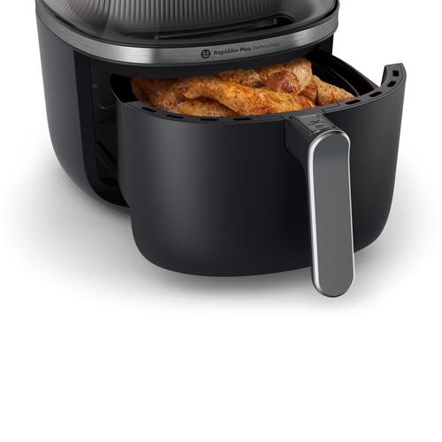 Фритюрник с горещ въздух Philips Airfryer NA321/00 Series 3000, Компактен, Дигитален, 1400 W, Капацитет 4.2 л, Дигитален дисплей, Прозорец, Функции за готвене 16 в 1, 12 предварително зададени програми, Лесно почистване, Черен със сребриста дръжка Фритюрник с горещ въздух Philips Airfryer NA321/00 Series 3000, Компактен, Дигитален, 1400 W, Капацитет 4.2 л, Дигитален дисплей, Прозорец, Функции за готвене 16 в 1, 12 предварително зададени програми, Лесно почистване, Черен със сребриста дръжка