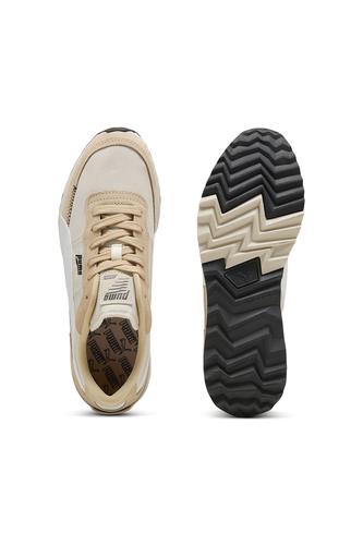 Puma, Унисекс спортни обувки Road Rider с велур, Бял/Бежов